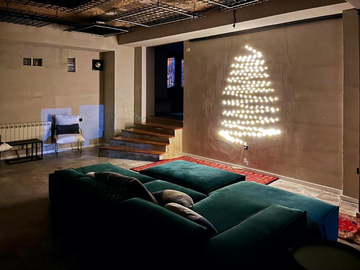트빌리시 Shared Flat In An Artists District Pikris Gora 아파트 외부 사진